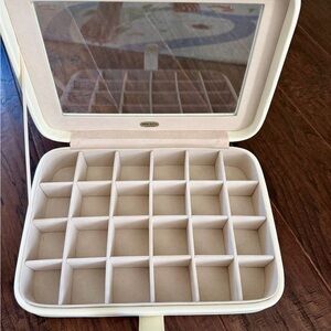 Multi-Compartment Cream Jewelry Organizer Box with Clear Lid
